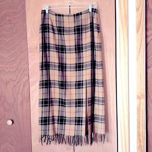 Jones New York Country 100% Wool Plaid Fringed Straight Skirt. Size 10